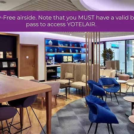 Yotelair Airport, Duty Free - International Transit Area מלון