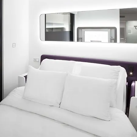 ホテル Yotelair Airport, Duty Free - International Transit Area 3*
