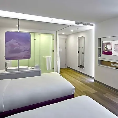 Yotelair Airport, Duty Free - International Transit Area