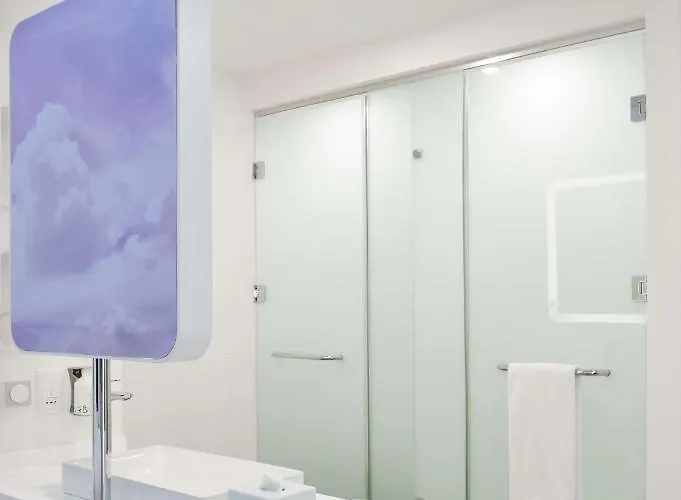 Yotelair Airport, Duty Free - International Transit Area 3* Istanbul