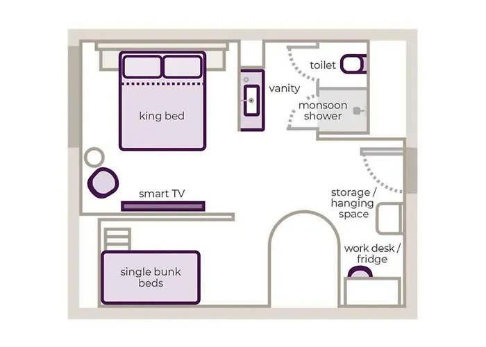 Yotelair Airport, Duty Free - International Transit Area 3*