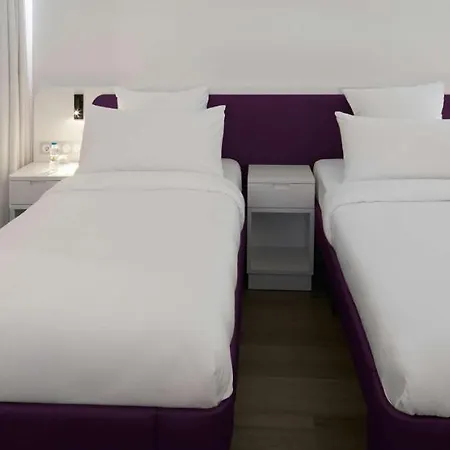Yotelair Airport, Duty Free - International Transit Area Istambul