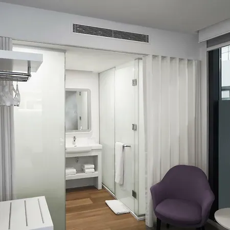 Yotelair Airport, Duty Free - International Transit Area Istambul